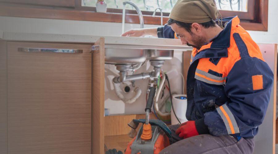 Professional septic tank pumping in Stevinson, CA